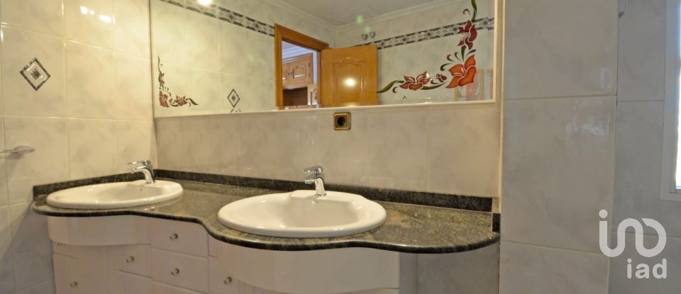 Appartement en maison 4 chambres de 314 m² à Sax (03630)