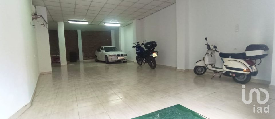 Appartement en maison 4 chambres de 314 m² à Sax (03630)