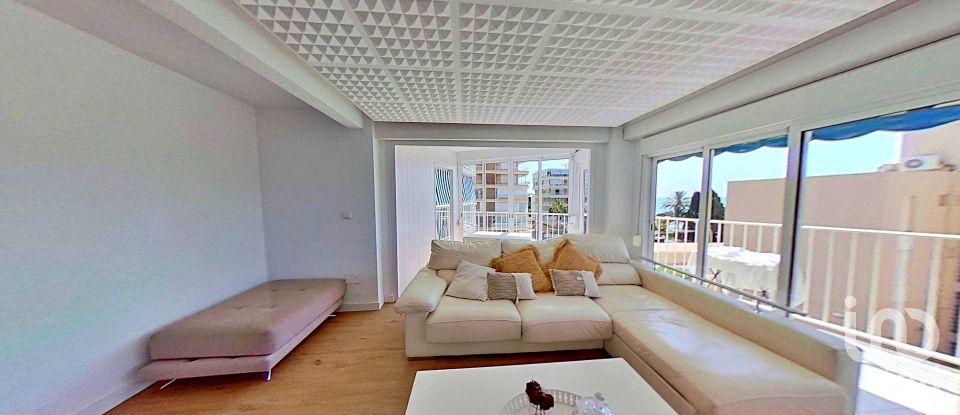 Pis 4 habitacions de 85 m² a Playa Muchavista (03560)