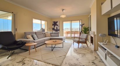 Ático 4 habitaciones de 140 m² en Mijas (29649)