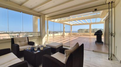 Ático 4 habitaciones de 140 m² en Mijas (29649)
