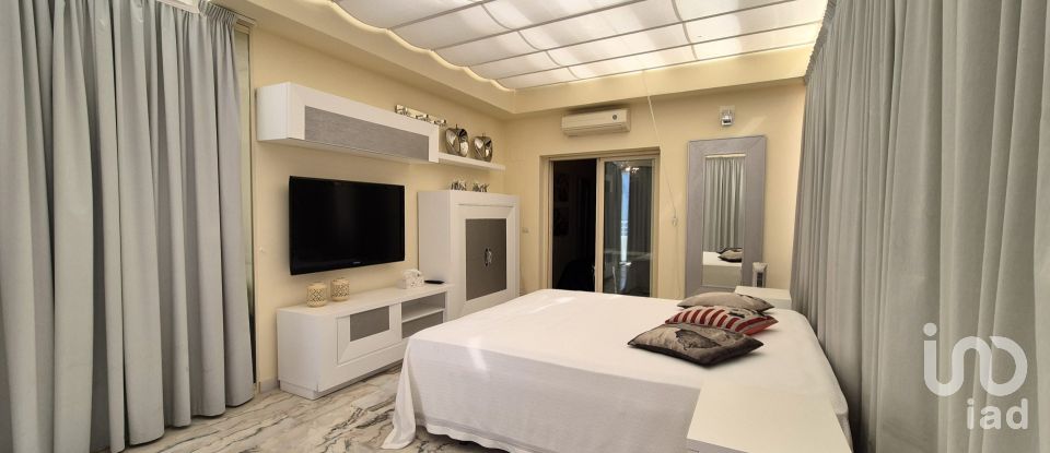 Àtic 4 habitacions de 140 m² a Mijas (29649)