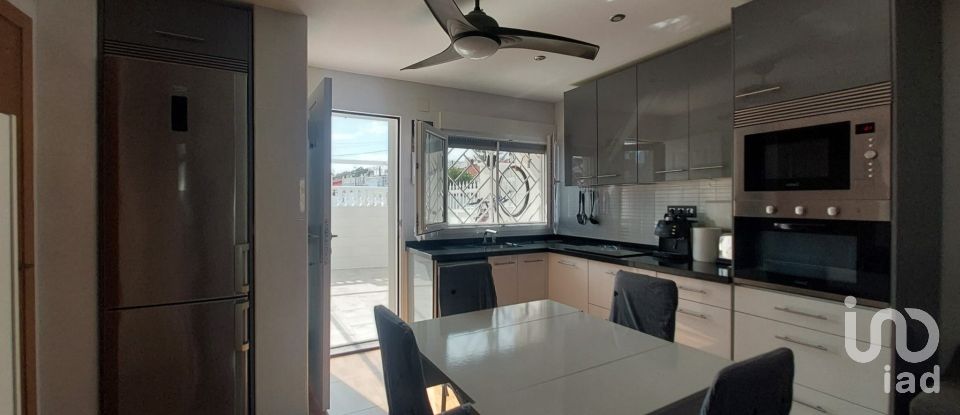 Casa 3 habitacions de 57 m² a Torrevieja (03184)