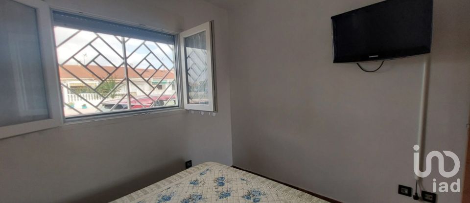 Casa 3 habitacions de 57 m² a Torrevieja (03184)