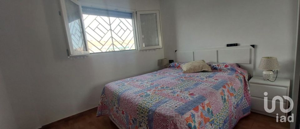 Casa 3 habitacions de 57 m² a Torrevieja (03184)