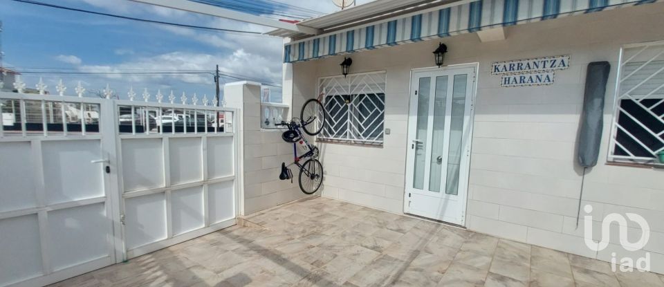 Casa 3 habitacions de 57 m² a Torrevieja (03184)