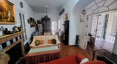 House 8 bedrooms of 606 m² in Villalba del Alcor (21860)