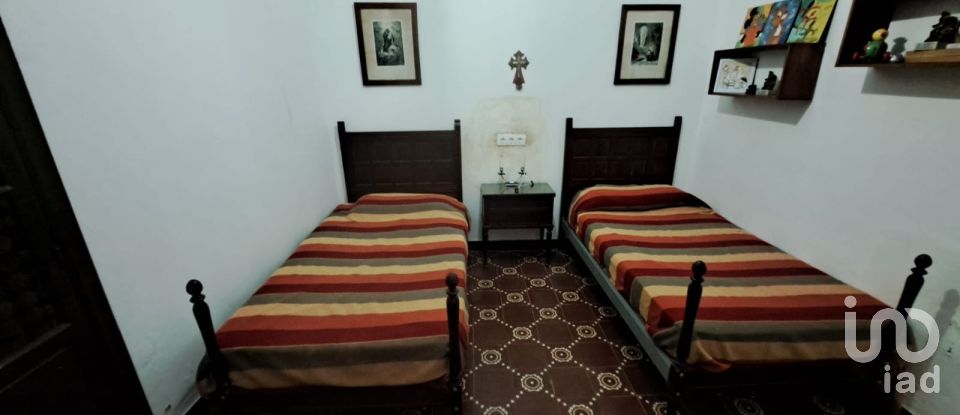 House 8 bedrooms of 606 m² in Villalba del Alcor (21860)