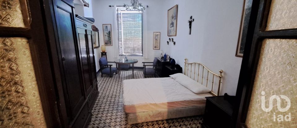 House 8 bedrooms of 606 m² in Villalba del Alcor (21860)