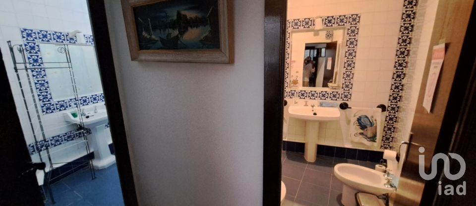 House 8 bedrooms of 606 m² in Villalba del Alcor (21860)