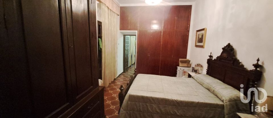 House 8 bedrooms of 606 m² in Villalba del Alcor (21860)