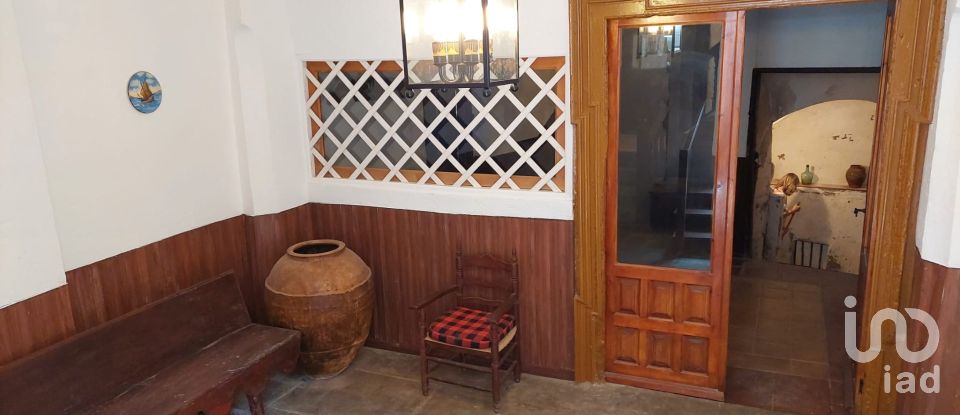 Casa señorial 6 habitaciones de 691 m² en San Esteban de Litera (22512)