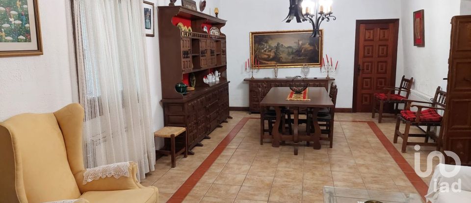 Casa señorial 6 habitaciones de 691 m² en San Esteban de Litera (22512)