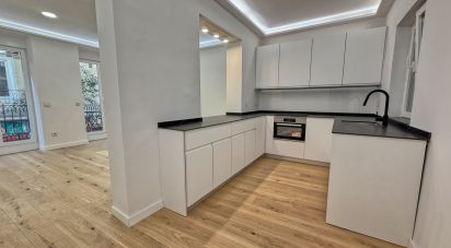 Pis 2 habitacions de 89 m² a Madrid (28004)