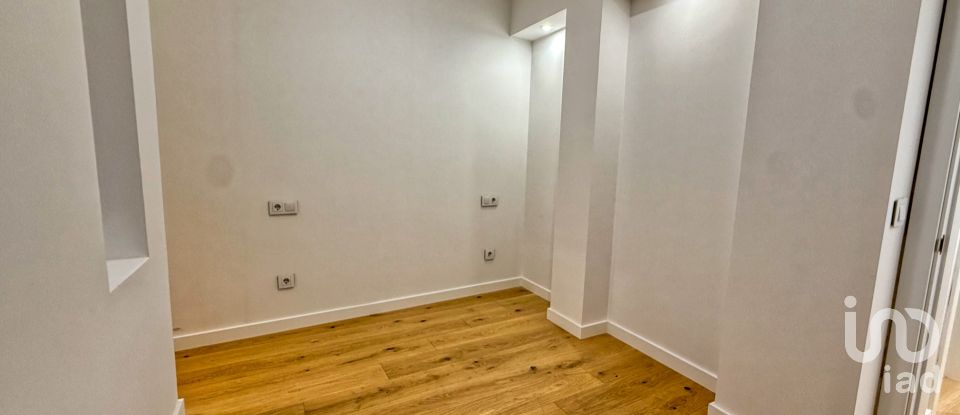 Pis 2 habitacions de 89 m² a Madrid (28004)