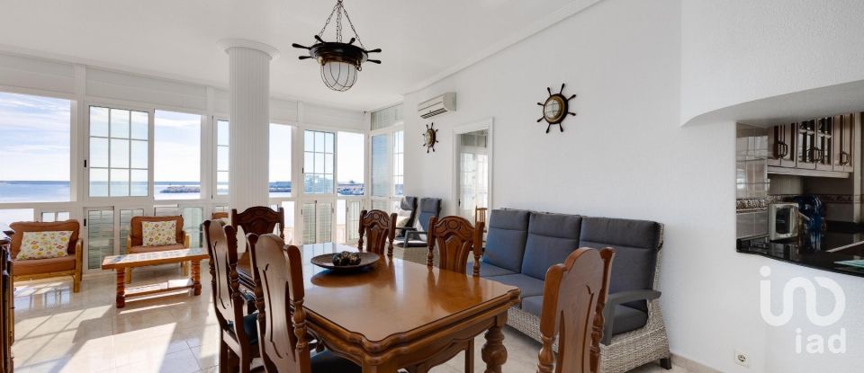 Piso 4 habitaciones de 146 m² en Torrevieja (03185)