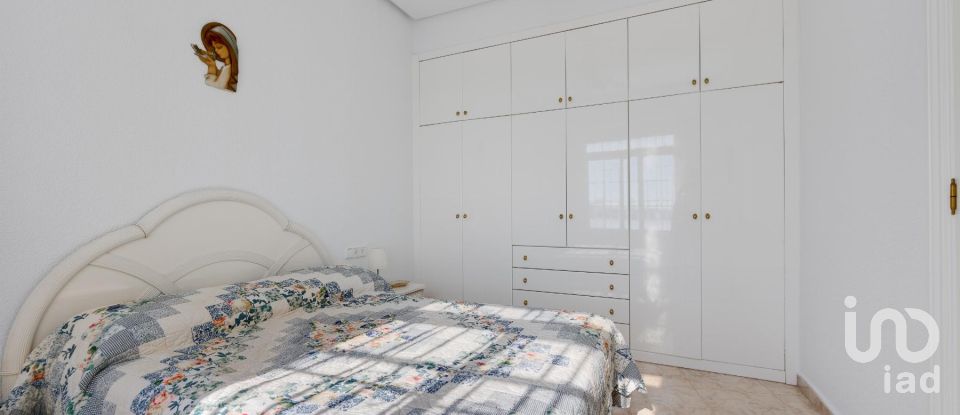 Piso 4 habitaciones de 146 m² en Torrevieja (03185)