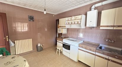 Casa de poble 4 habitacions de 273 m² a Pozuelo del Páramo (24796)