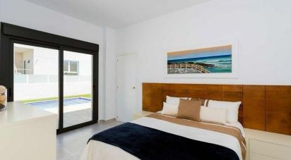 Land of 10,000 m² in La Romana (03669)