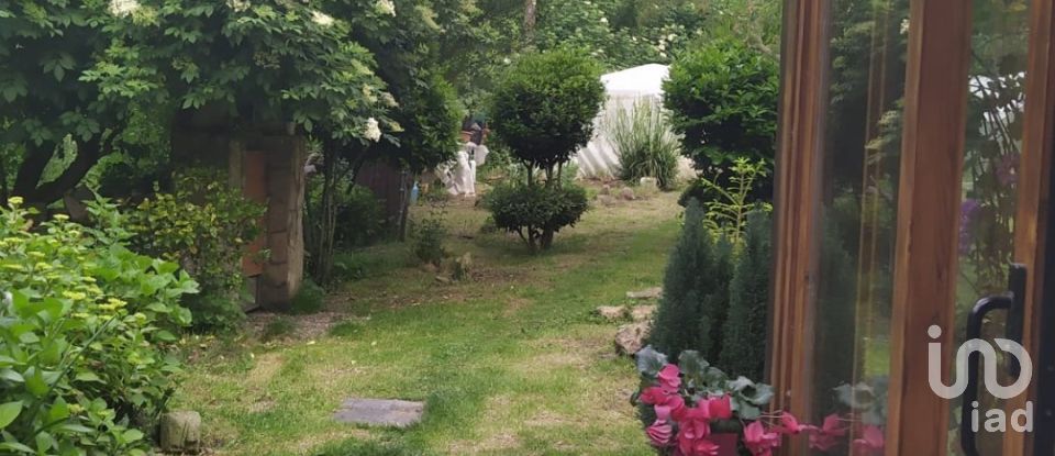 Casa rural 5 habitaciones de 230 m² en Los Tojos (39518)