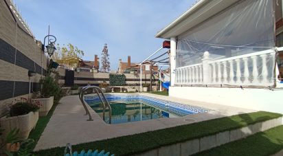 House 5 bedrooms of 262 m² in Meco (28880)