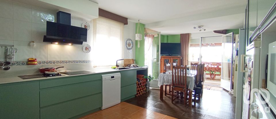 Casa 5 habitaciones de 262 m² en Meco (28880)