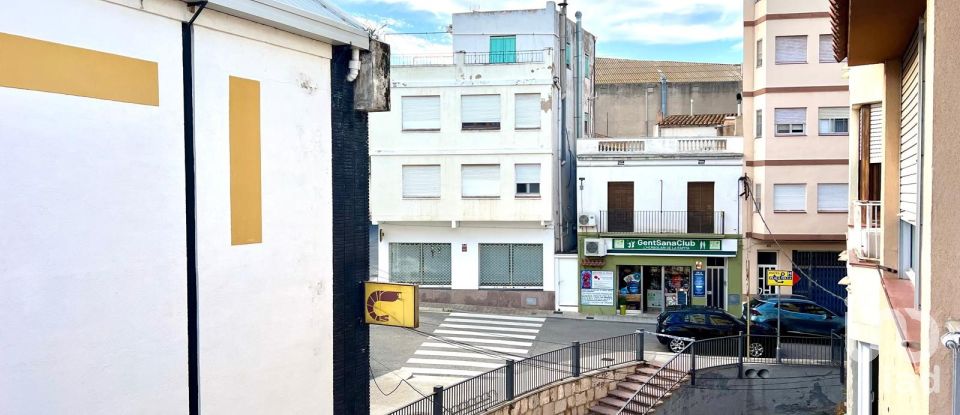 Pis 5 habitacions de 165 m² a Sant Carles de La Rapita (43540)