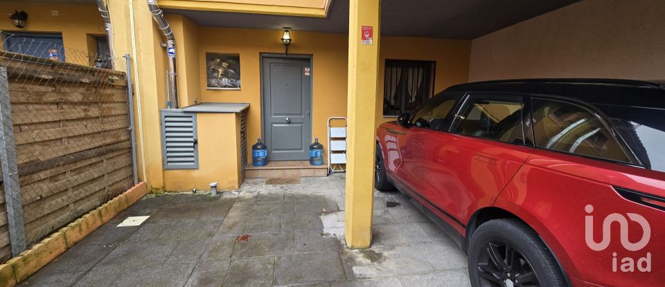 Casa 4 habitacions de 245 m² a Pioz (19162)