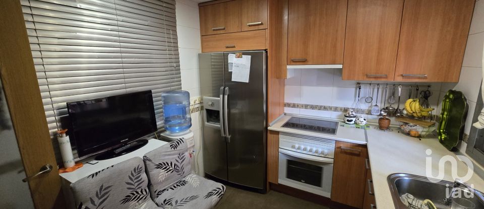 Casa 4 habitacions de 245 m² a Pioz (19162)