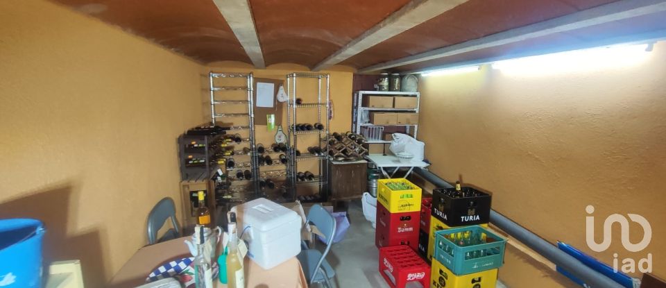 Casa rural 6 habitaciones de 432 m² en Valderrobres (44580)