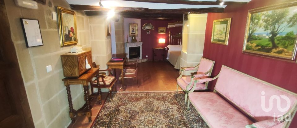 Casa rural 6 habitaciones de 432 m² en Valderrobres (44580)