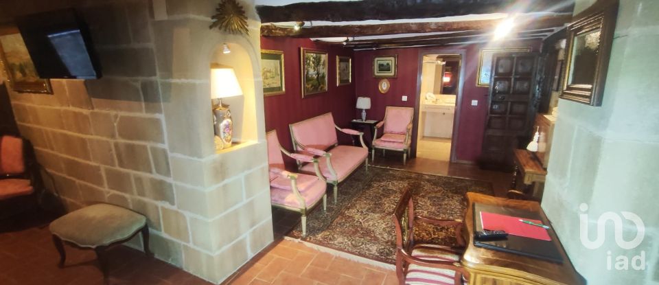 Casa rural 6 habitaciones de 432 m² en Valderrobres (44580)