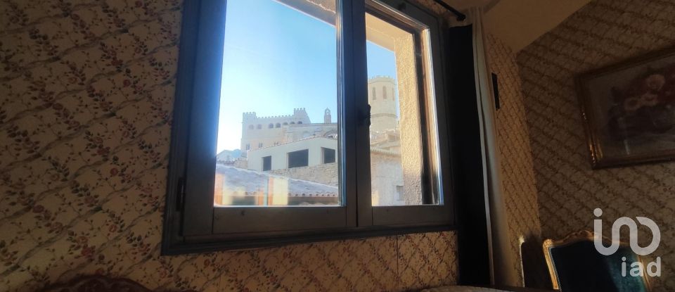 Casa rural 6 habitaciones de 432 m² en Valderrobres (44580)