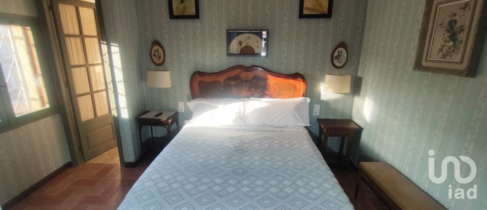 Casa rural 6 habitaciones de 432 m² en Valderrobres (44580)