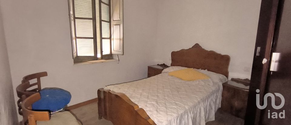 Casa 7 habitaciones de 184 m² en Veguellina de Orbigo (24350)