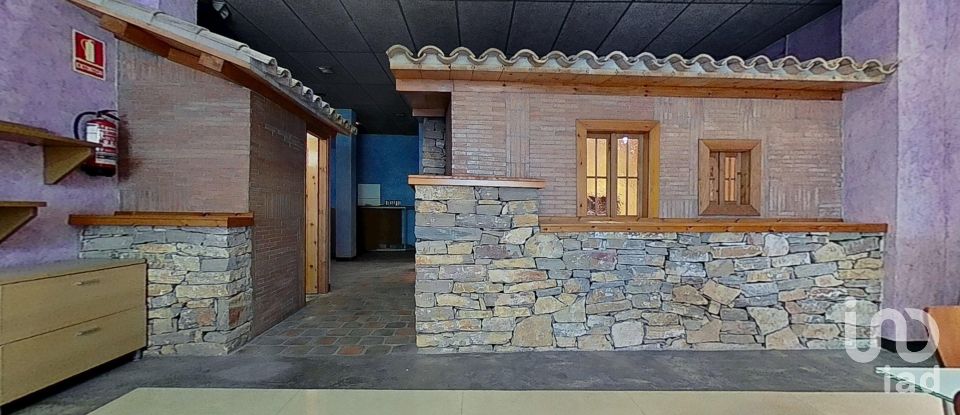 Boutique/Local commercial de 140 m² à Onda (12200)