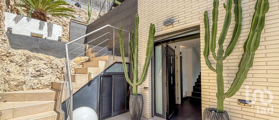 Casa 4 habitacions de 265 m² a Sitges (08870)