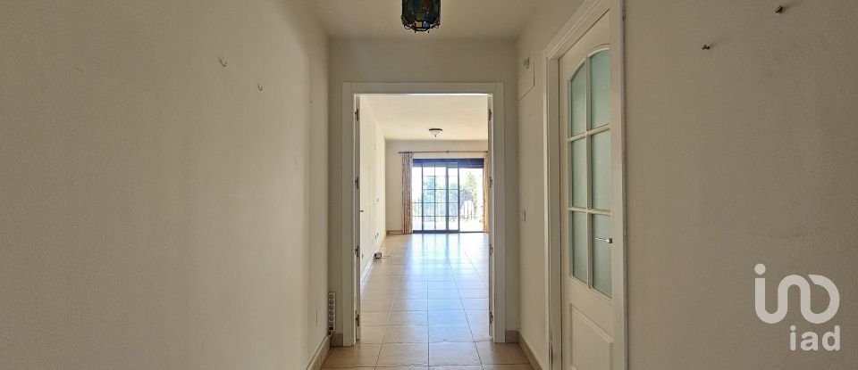 Piso 2 habitaciones de 83 m² en La Herradura (18697)