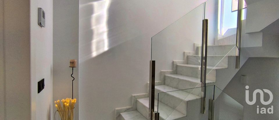 Casa/villa 4 habitacions de 185 m² a Guardamar del Segura (03140)