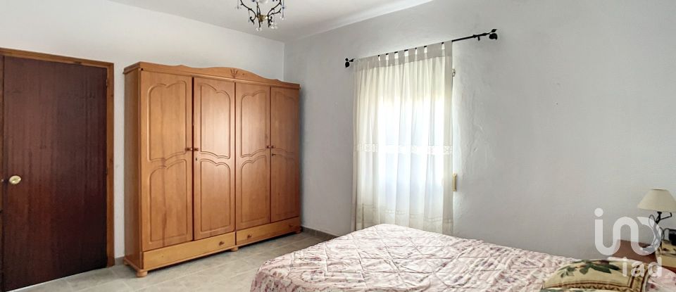 Casa de poble 6 habitacions de 180 m² a Tahivilla (11392)