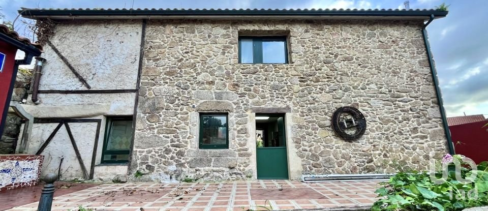 Casa 2 habitaciones de 120 m² en Celas (15198)