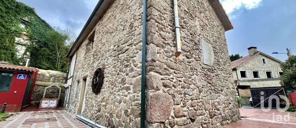 Casa 2 habitaciones de 120 m² en Celas (15198)