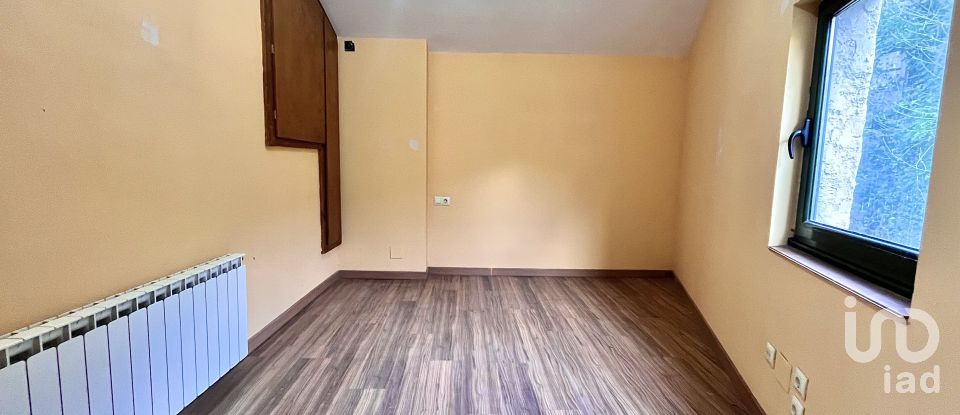 Casa 2 habitaciones de 120 m² en Celas (15198)