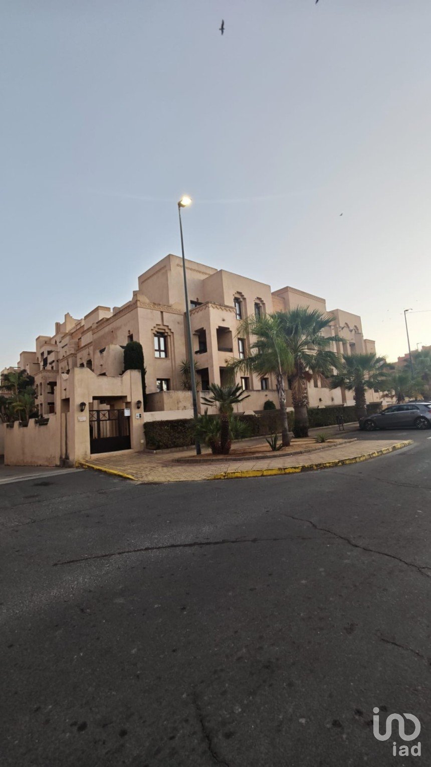 Pis 2 habitacions de 90 m² a Isla de Canela (21409)