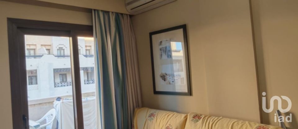 Pis 2 habitacions de 90 m² a Isla de Canela (21409)