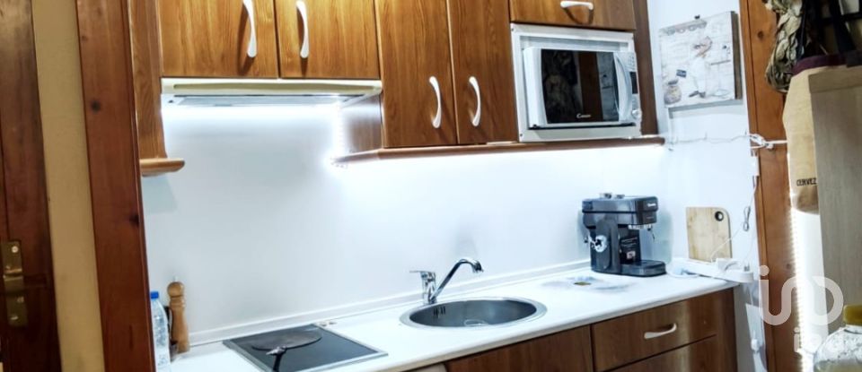 Pis 2 habitacions de 90 m² a Isla de Canela (21409)