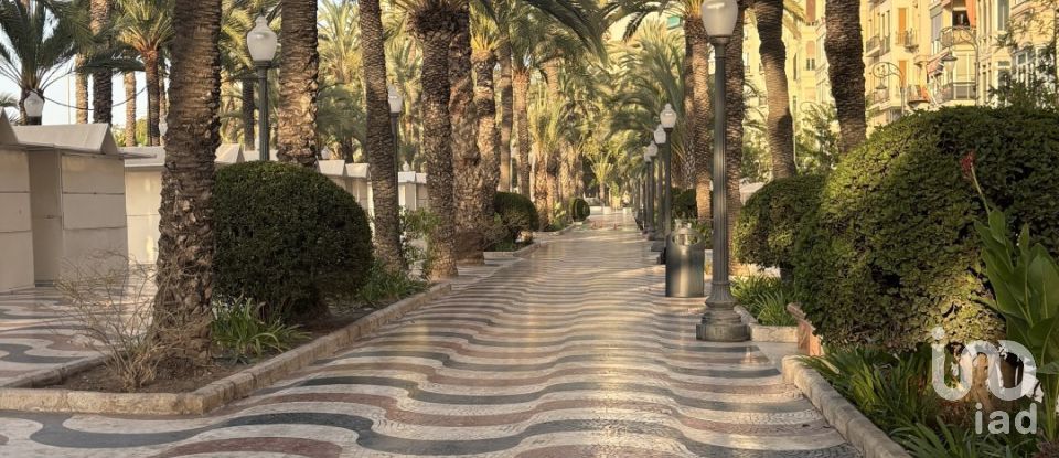 Appartement 4 chambres de 115 m² à Alicante/Alacant (03010)