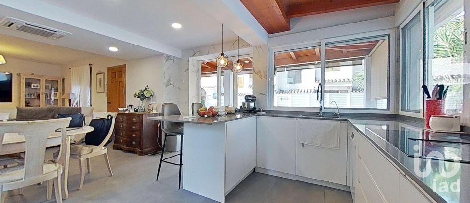 Casa/villa 4 habitacions de 188 m² a Benicasim (12560)