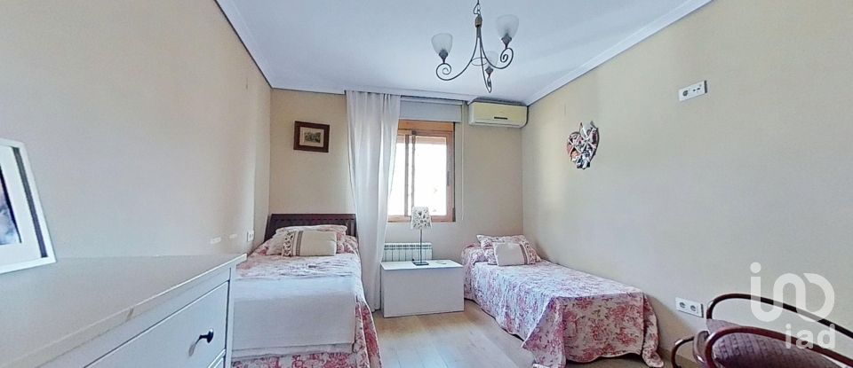 Casa/villa 4 habitacions de 188 m² a Benicasim (12560)