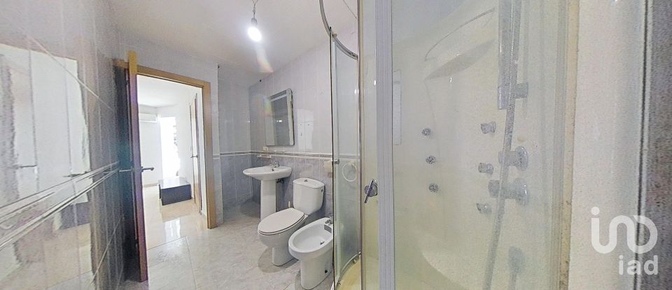 Casa de poble 3 habitacions de 68 m² a Vinaros (12500)